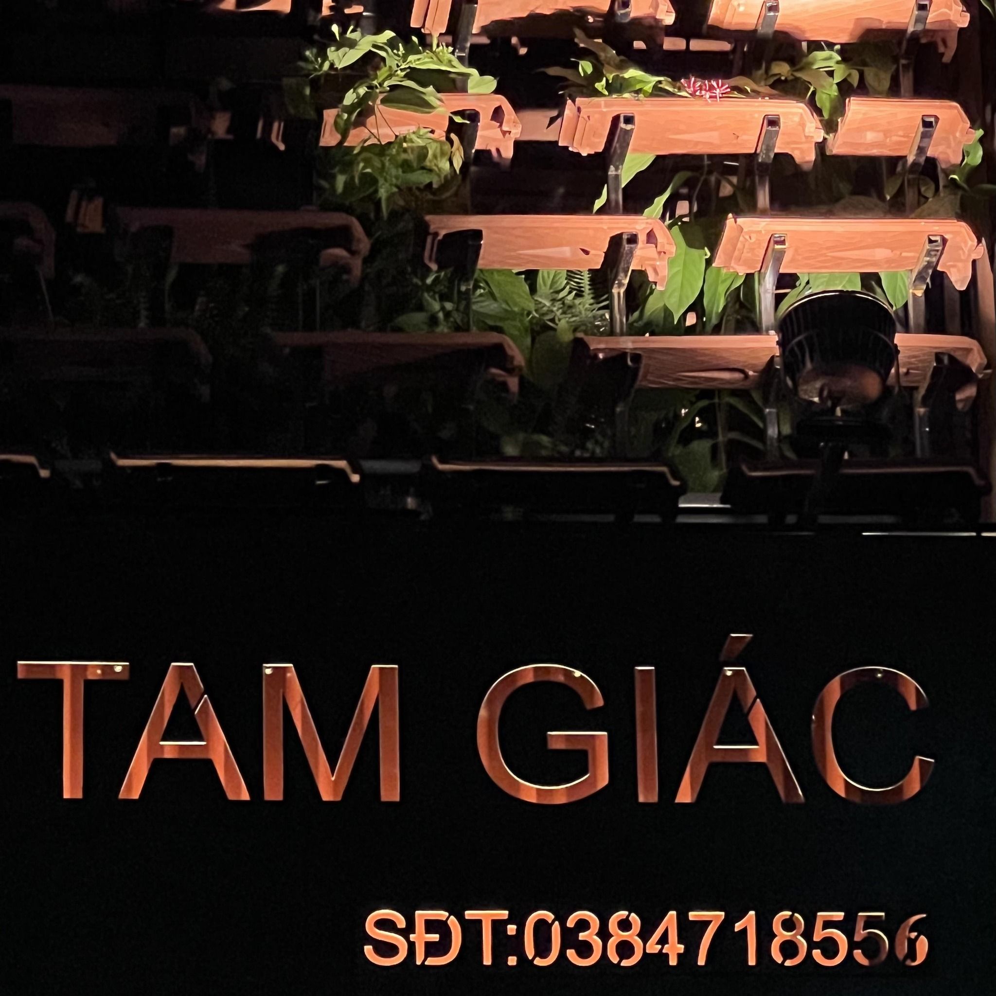 CÔNG TY CỔ PHẦN KIẾN TRÚC TAM GIÁC