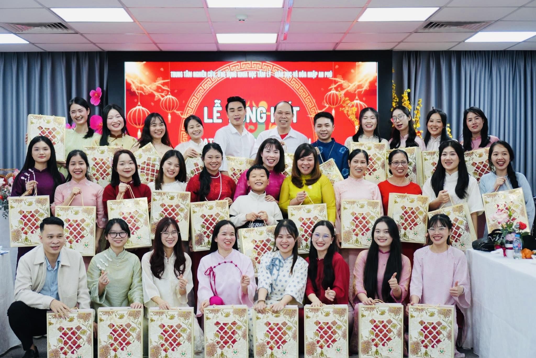 TRUNG TÂM NGHIÊN CỨU, ỨNG DỤNG KHOA HỌC TÂM LÝ - GIÁO DỤC VÀ HÒA NHẬP AN PHÚ