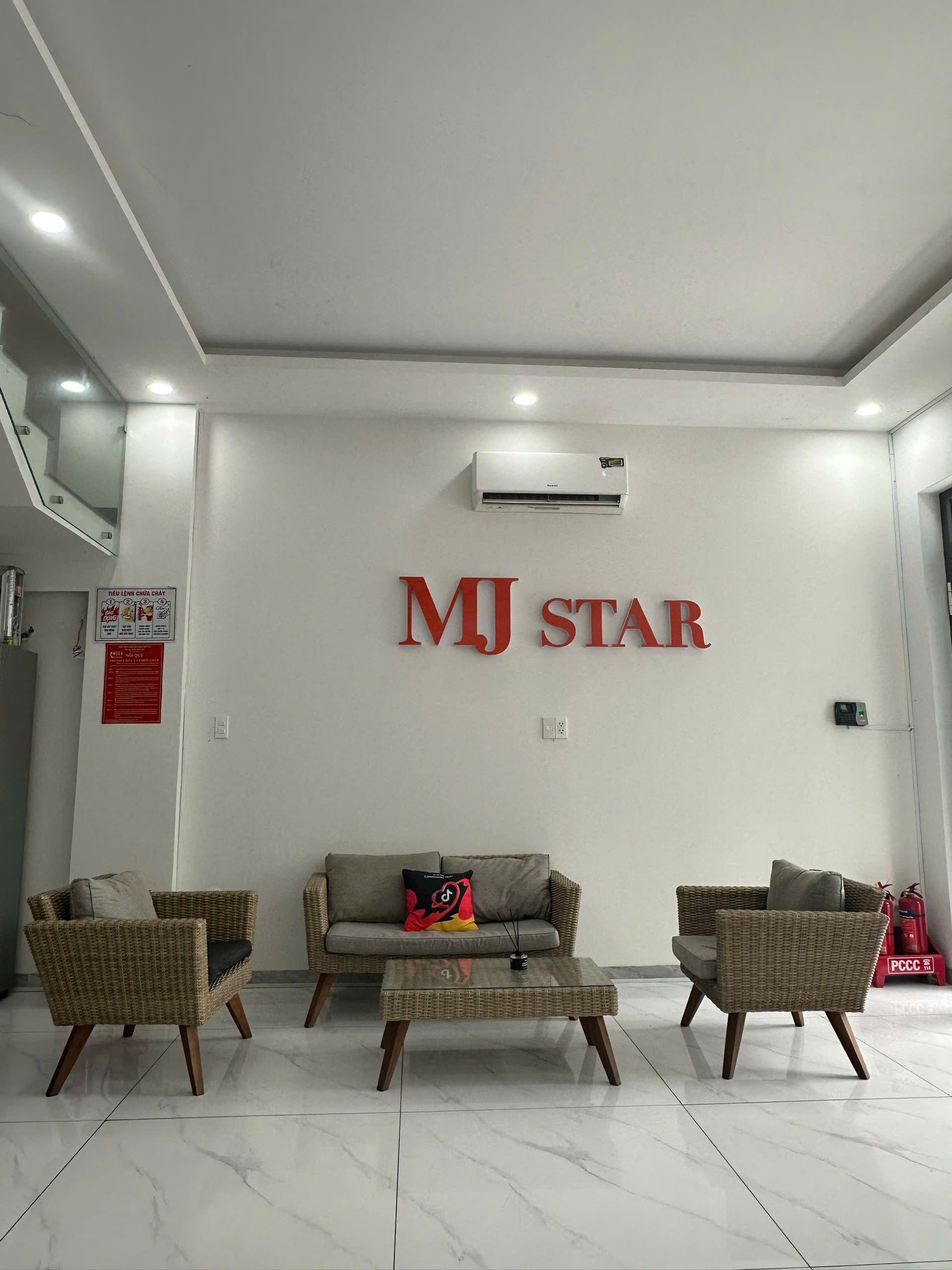 CÔNG TY TNHH VĂN HOÁ TRUYỀN THÔNG MC STAR
