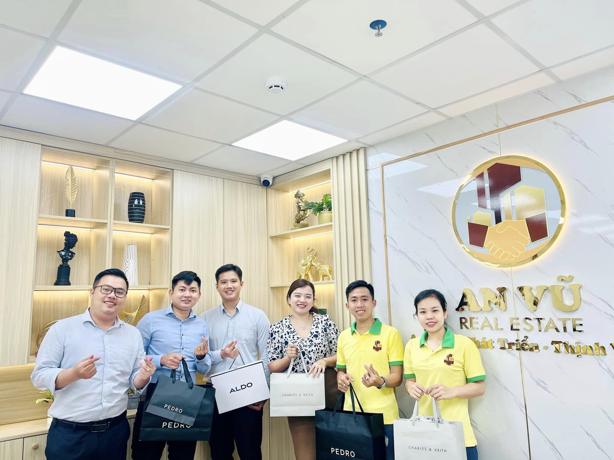 Công Ty cổ phần kinh doanh địa ốc Đại Phú Quý