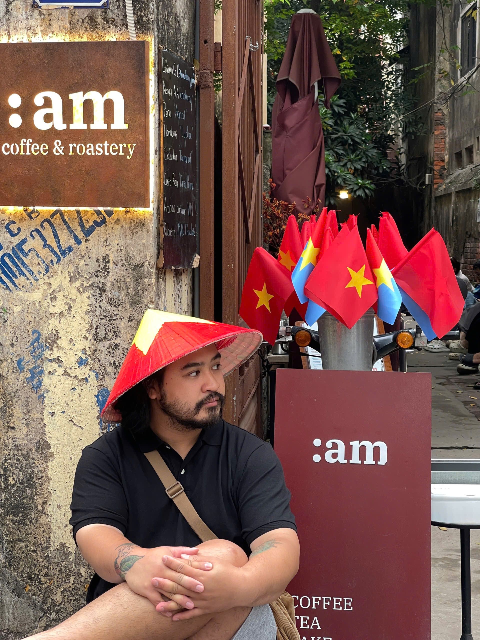 Công ty cổ phần 8am cafe