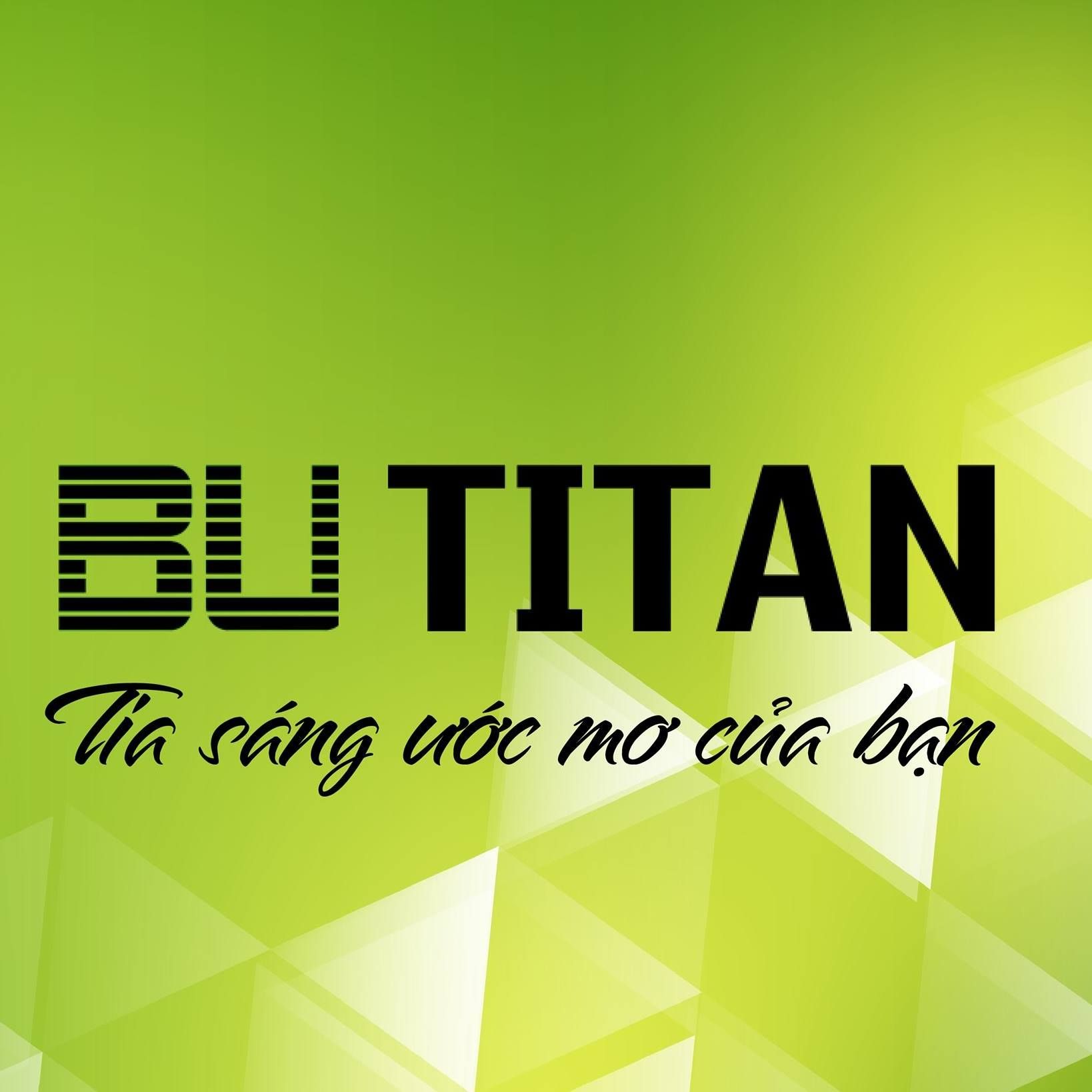 Mắt kính Titan