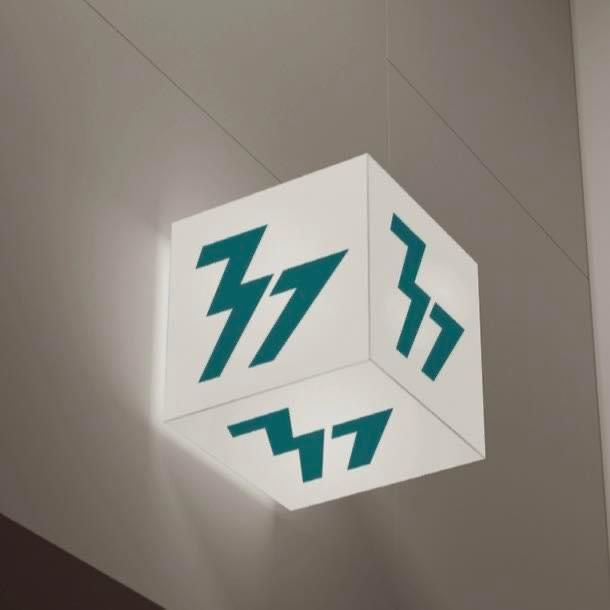 37 store