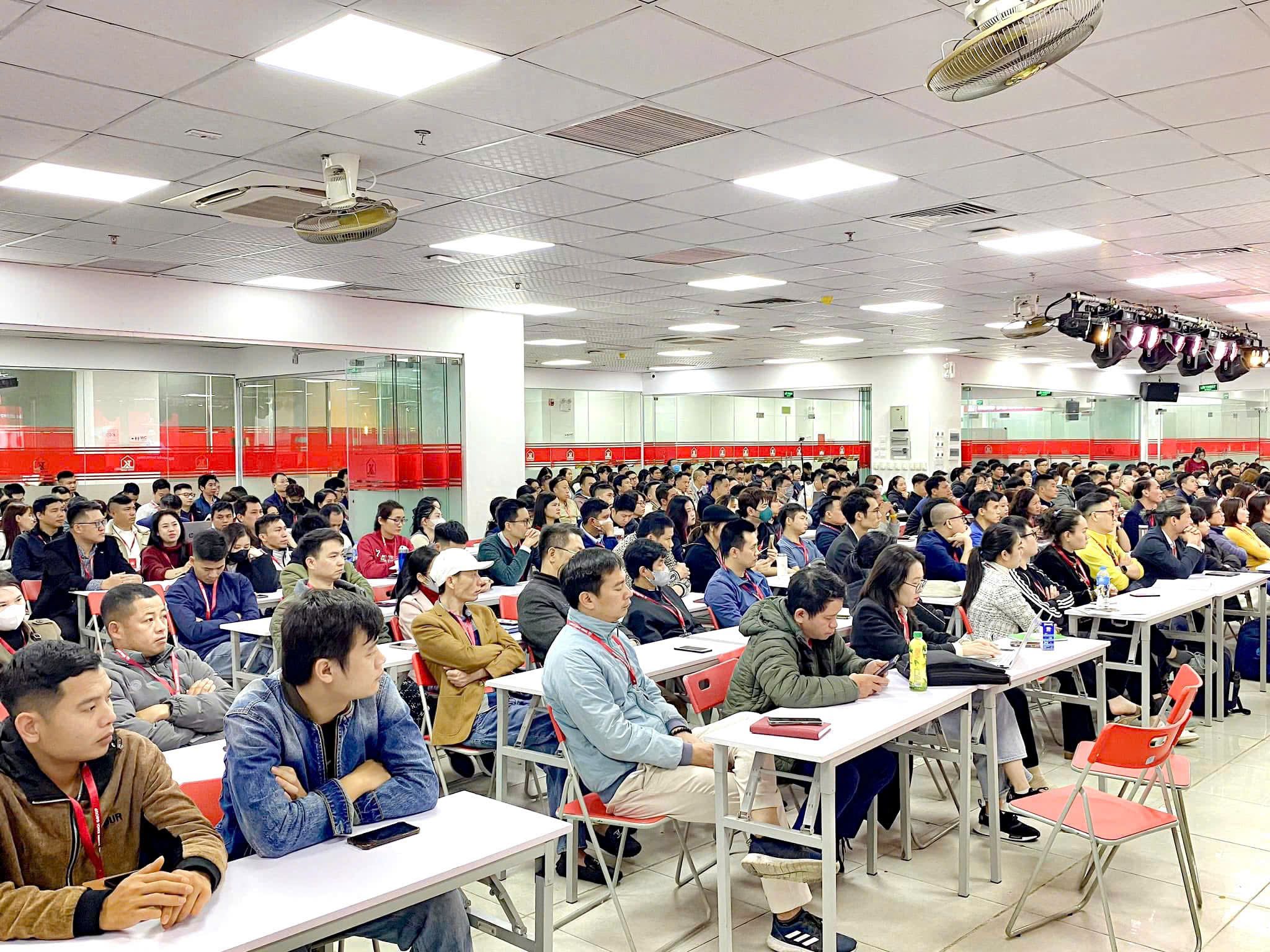 Chuyên Viên Kinh Doanh - Không Y/C Kinh Nghiệm - Tự Do Thời Gian - Tự Chủ Tài Chính