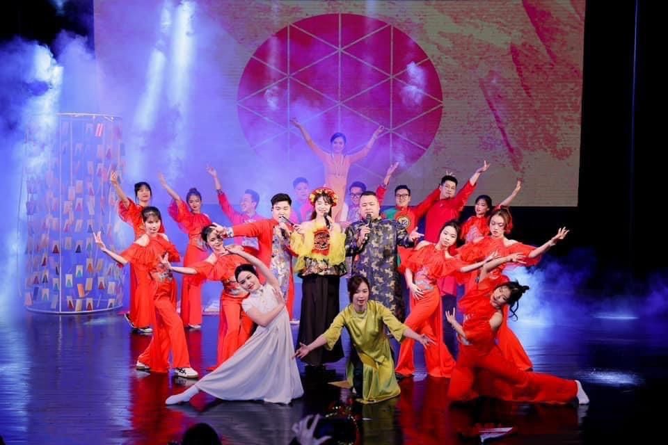 Chuyên Viên Kinh Doanh/Tư Vấn Bảo Hiểm/Phân Tích Tài Chính (Yêu Cầu Từ 23 Tuổi) - Lương Từ 19,8 Tr + Phụ Cấp Cố Định - De La Sol [Hà Nội]